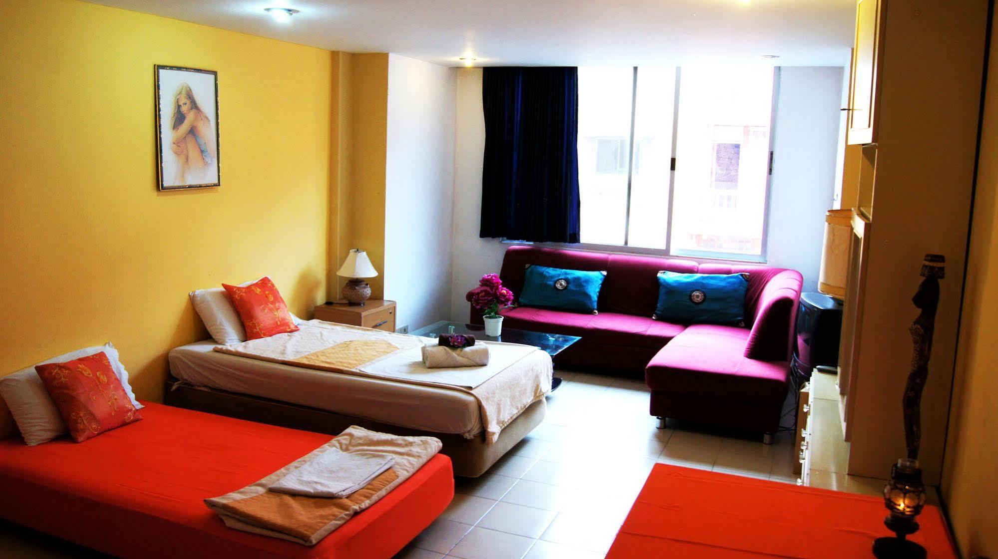 Welcome Marina Jomtien Beach Exterior photo